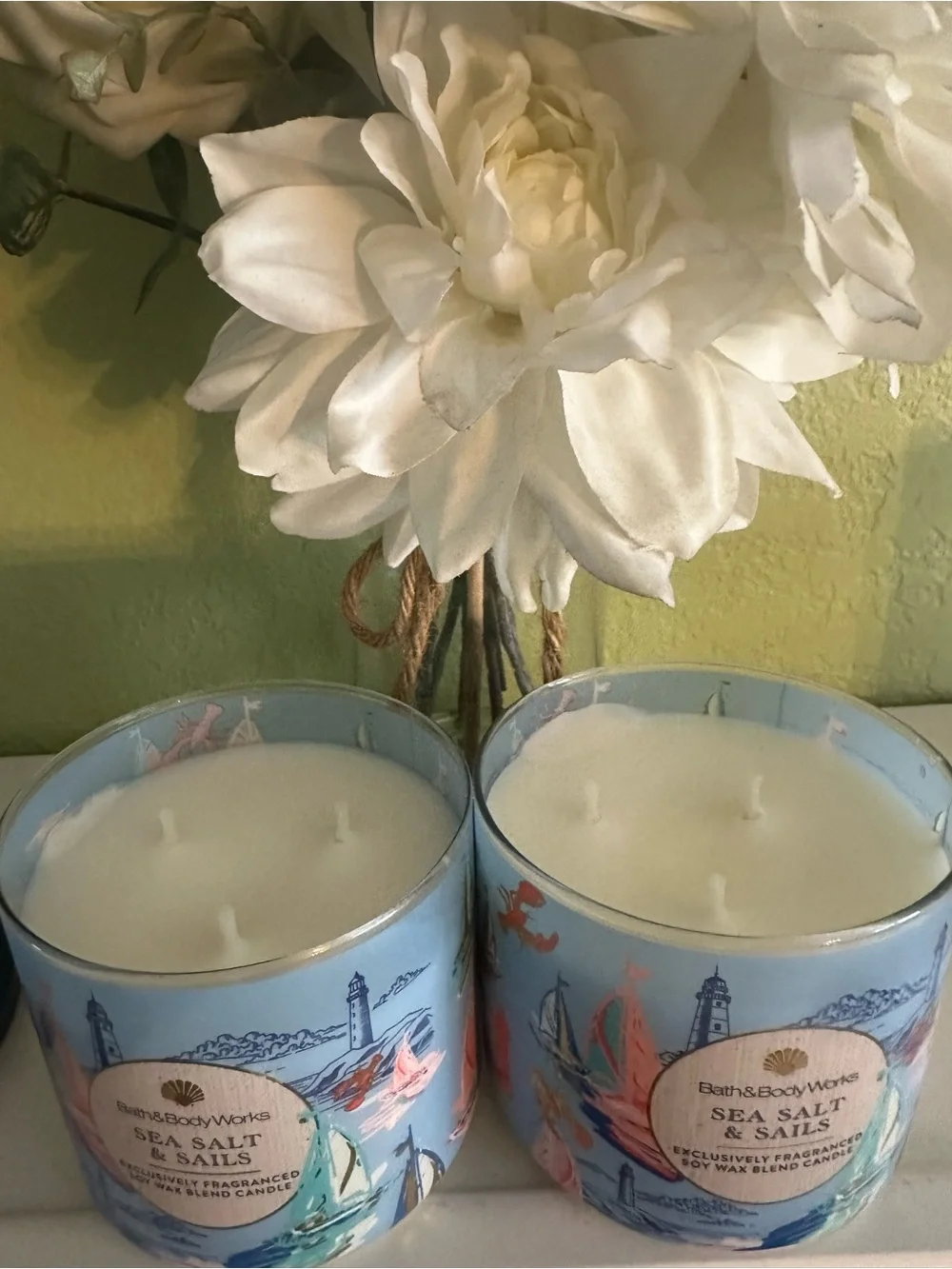 Bath & Body Works Blue & Teal Sea Salt & Sails Decorative Candle Tin